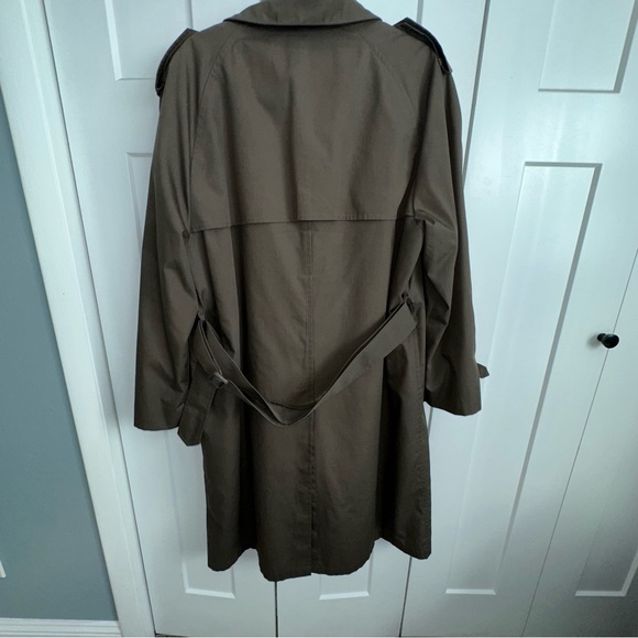 London fog double breasted khaki green trench with belt-42s - Picture 4 of 9